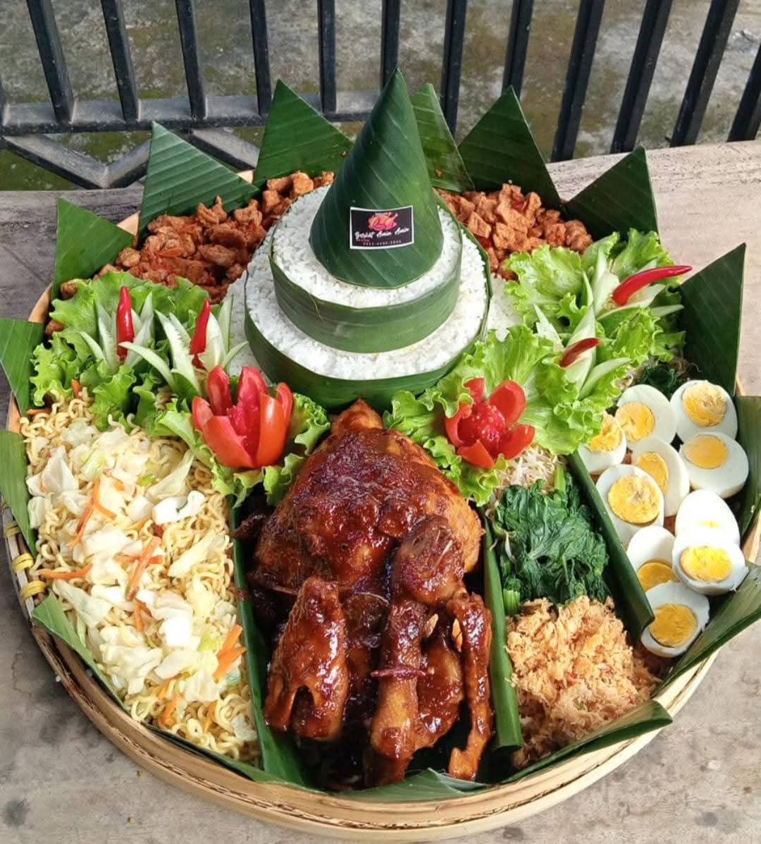 Tumpeng